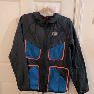 NWOT Nike International Jacket